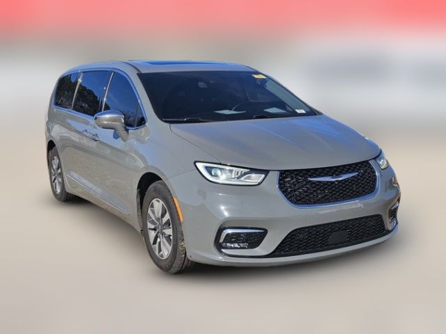 2022 Chrysler Pacifica Hybrid Limited