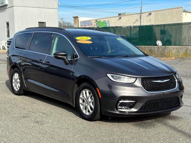 2022 Chrysler Pacifica Touring-L