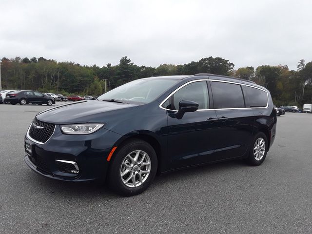 2022 Chrysler Pacifica Touring-L