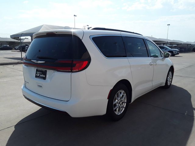 2022 Chrysler Pacifica Touring-L