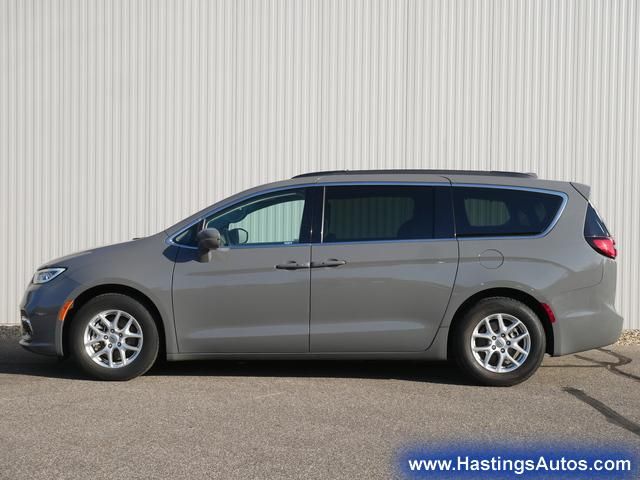 2022 Chrysler Pacifica Touring-L