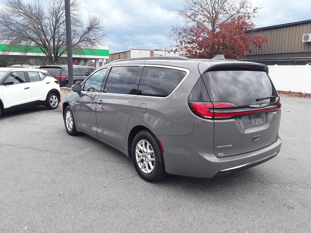 2022 Chrysler Pacifica Touring-L