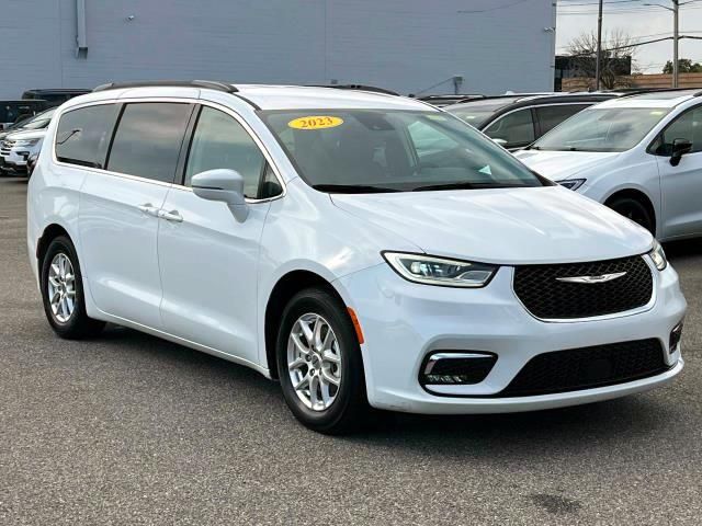 2022 Chrysler Pacifica Touring-L