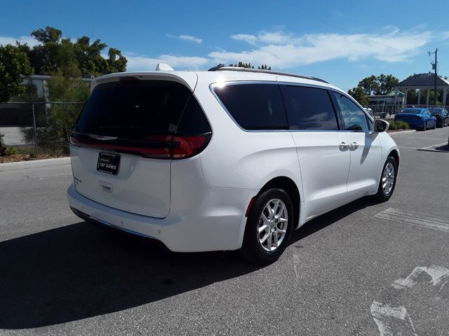 2022 Chrysler Pacifica Touring-L