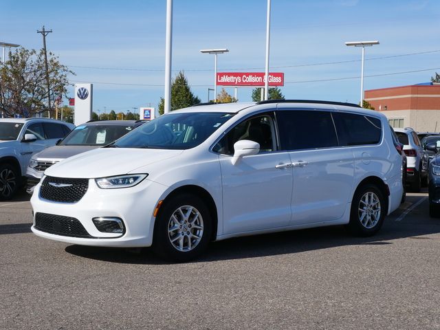 2022 Chrysler Pacifica Touring-L