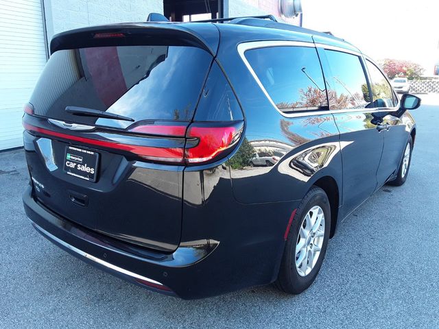 2022 Chrysler Pacifica Touring-L