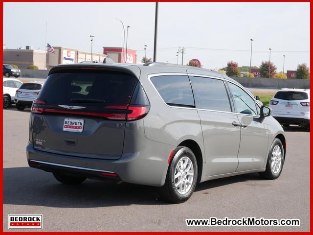 2022 Chrysler Pacifica Touring-L