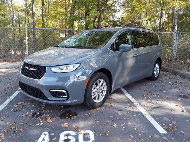 2022 Chrysler Pacifica Touring-L