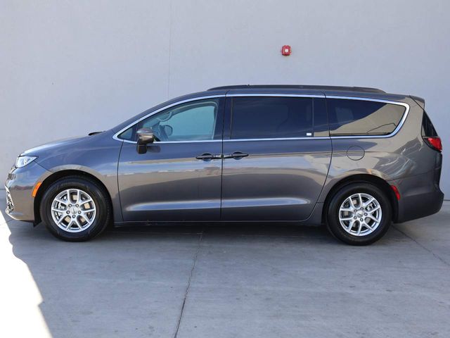 2022 Chrysler Pacifica Touring-L