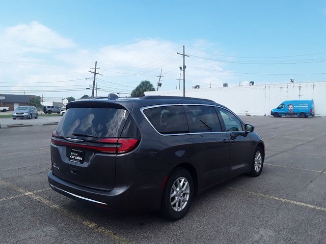 2022 Chrysler Pacifica Touring-L