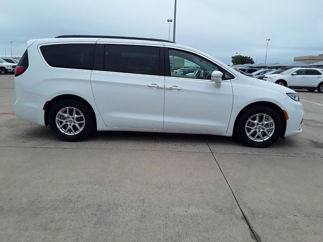 2022 Chrysler Pacifica Touring-L