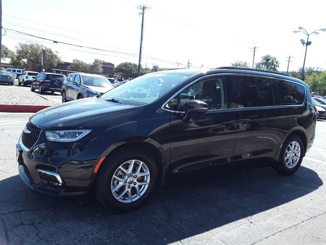 2022 Chrysler Pacifica Touring-L