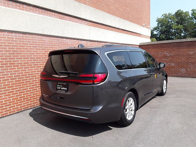 2022 Chrysler Pacifica Touring-L