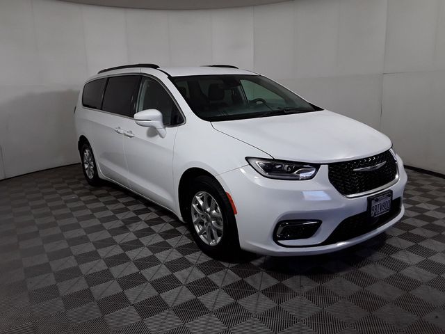 2022 Chrysler Pacifica Touring-L