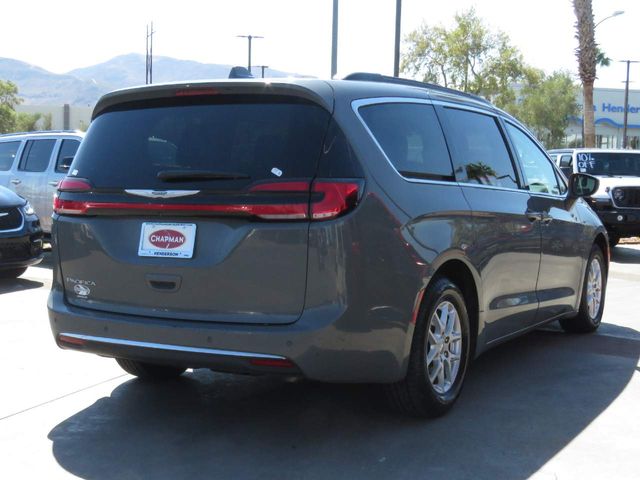 2022 Chrysler Pacifica Touring-L