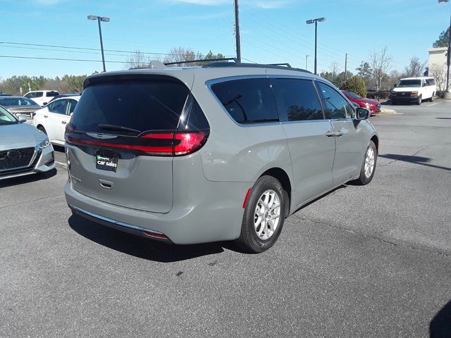 2022 Chrysler Pacifica Touring-L