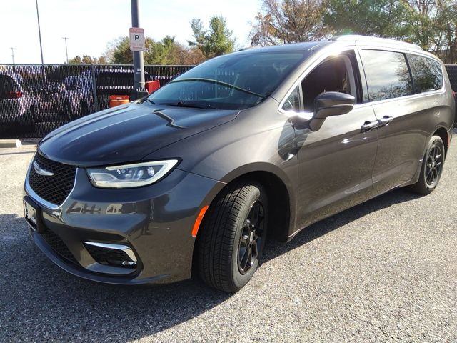 2022 Chrysler Pacifica Touring-L