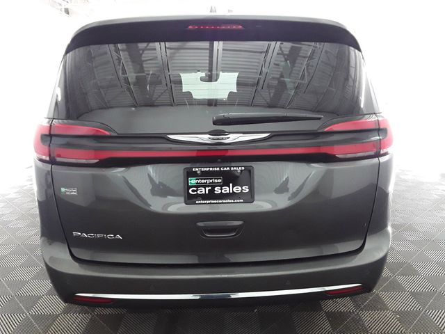 2022 Chrysler Pacifica Touring-L