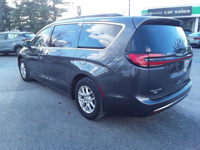 2022 Chrysler Pacifica Touring-L