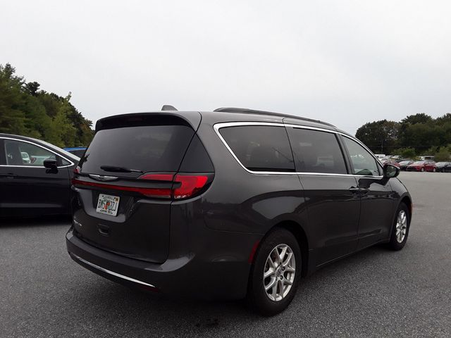 2022 Chrysler Pacifica Touring-L