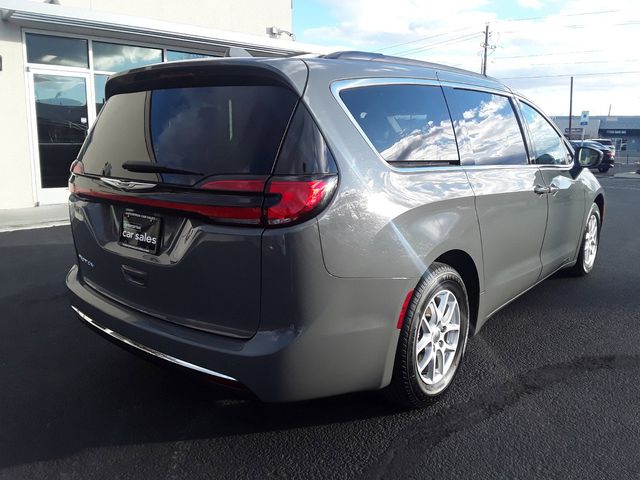 2022 Chrysler Pacifica Touring-L