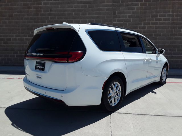 2022 Chrysler Pacifica Touring-L