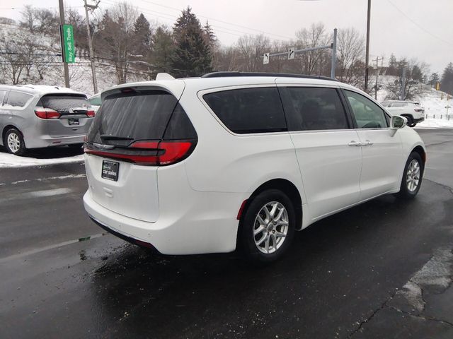 2022 Chrysler Pacifica Touring-L