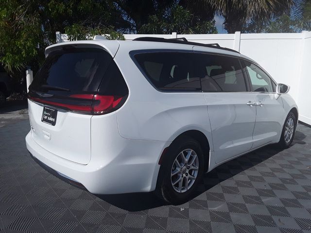 2022 Chrysler Pacifica Touring-L