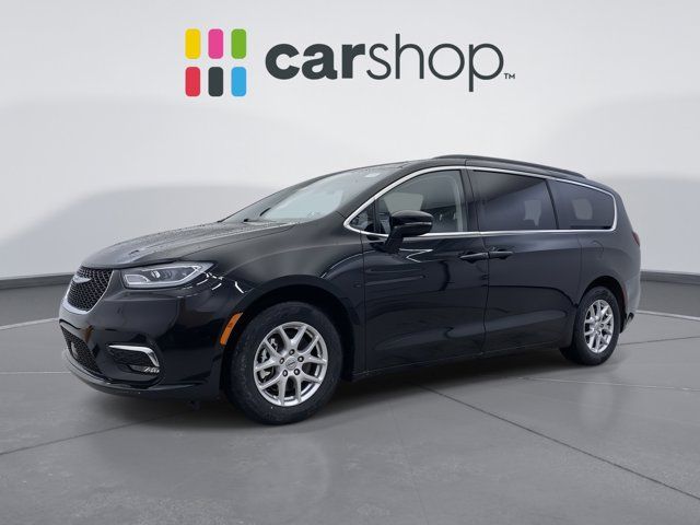 2022 Chrysler Pacifica Touring-L