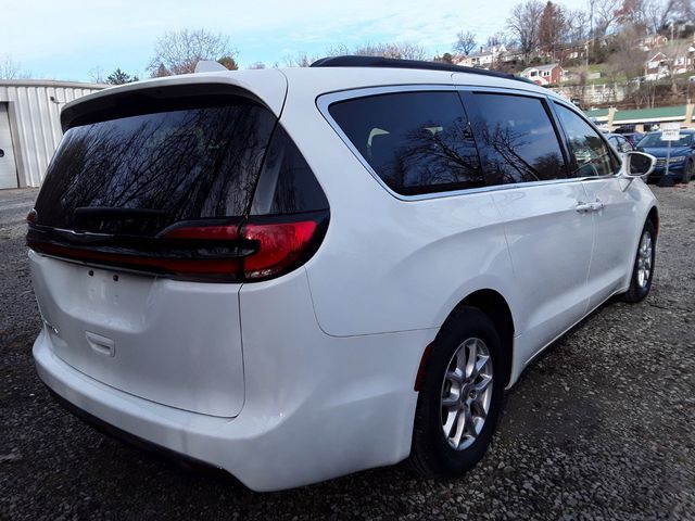 2022 Chrysler Pacifica Touring-L