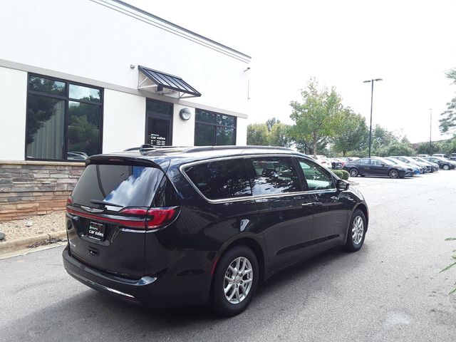 2022 Chrysler Pacifica Touring-L