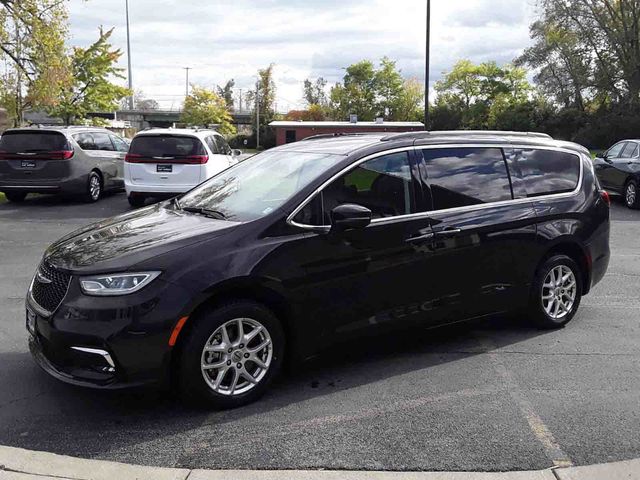 2022 Chrysler Pacifica Touring-L