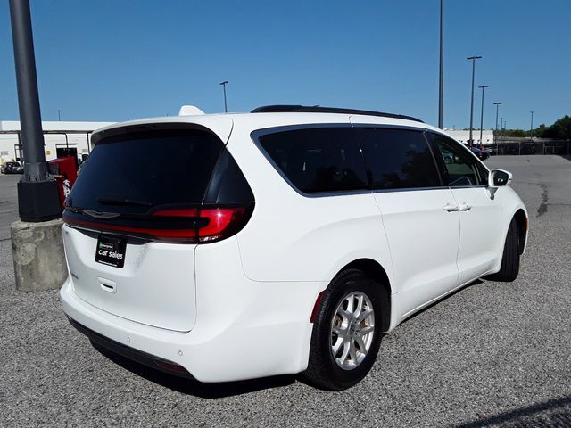 2022 Chrysler Pacifica Touring-L