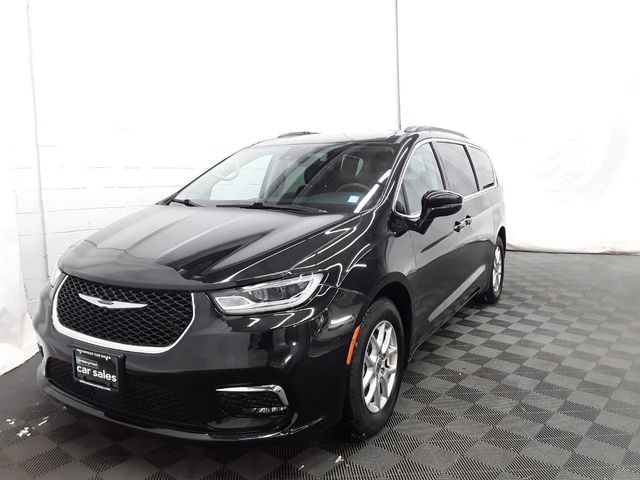 2022 Chrysler Pacifica Touring-L