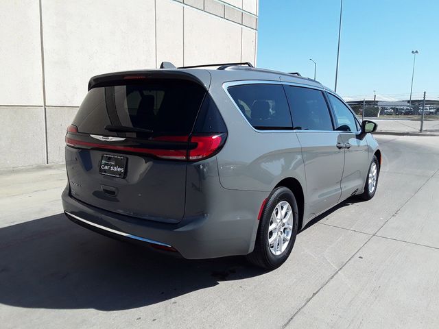 2022 Chrysler Pacifica Touring-L