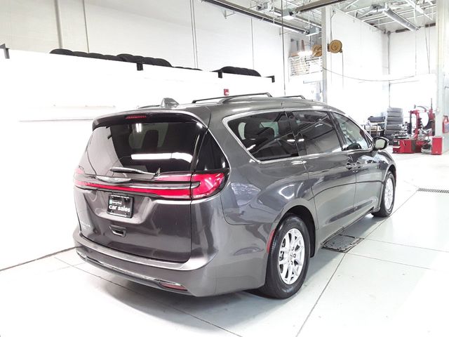 2022 Chrysler Pacifica Touring-L