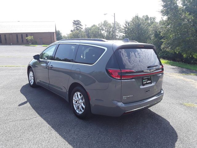 2022 Chrysler Pacifica Touring-L