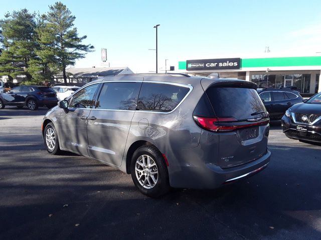 2022 Chrysler Pacifica Touring-L