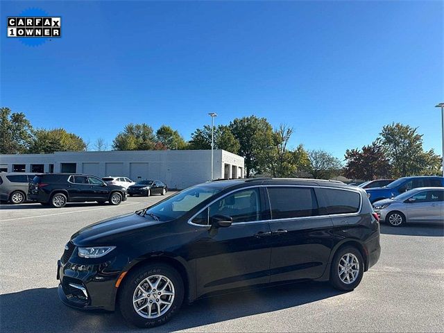 2022 Chrysler Pacifica Touring-L