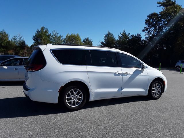 2022 Chrysler Pacifica Touring-L