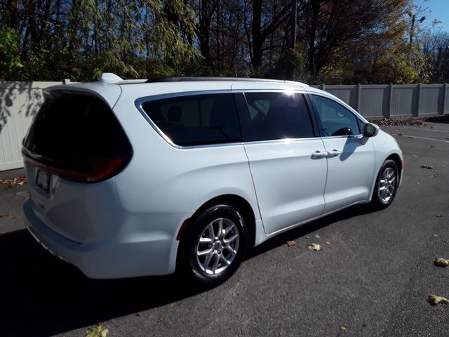 2022 Chrysler Pacifica Touring-L