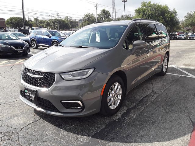 2022 Chrysler Pacifica Touring-L