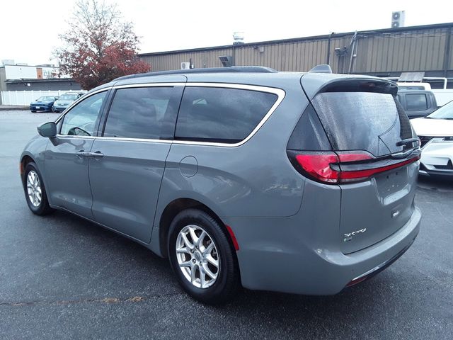 2022 Chrysler Pacifica Touring-L