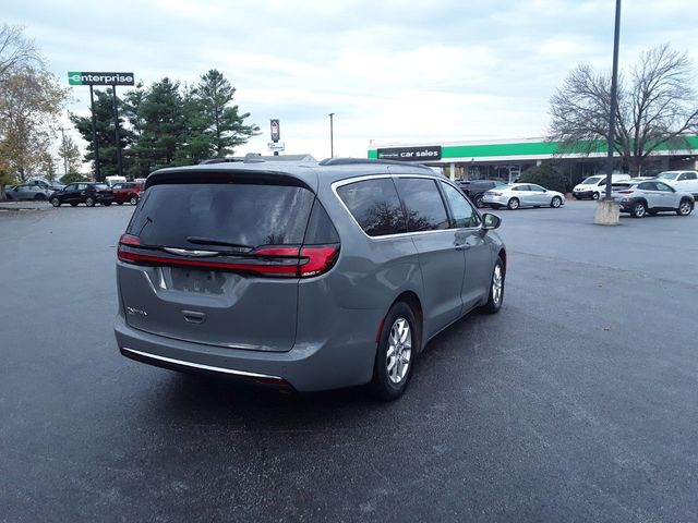 2022 Chrysler Pacifica Touring-L