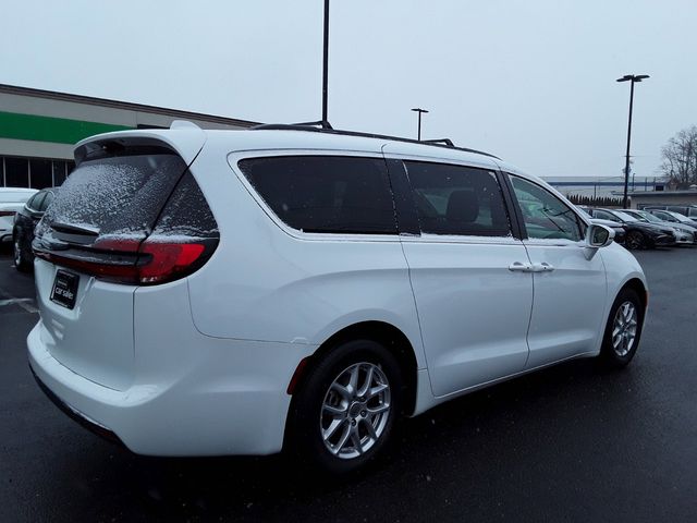 2022 Chrysler Pacifica Touring-L