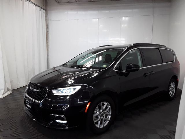 2022 Chrysler Pacifica Touring-L