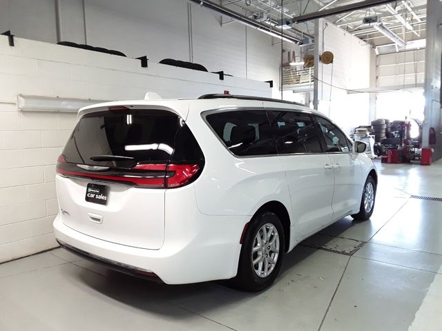 2022 Chrysler Pacifica Touring-L