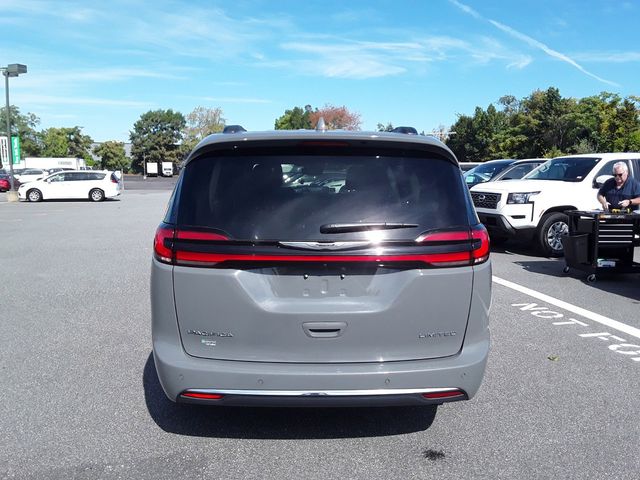 2022 Chrysler Pacifica Limited