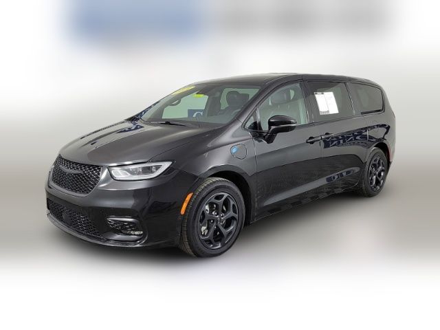 2022 Chrysler Pacifica Hybrid Touring L