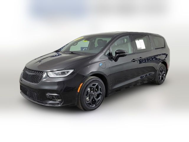 2022 Chrysler Pacifica Hybrid Touring L